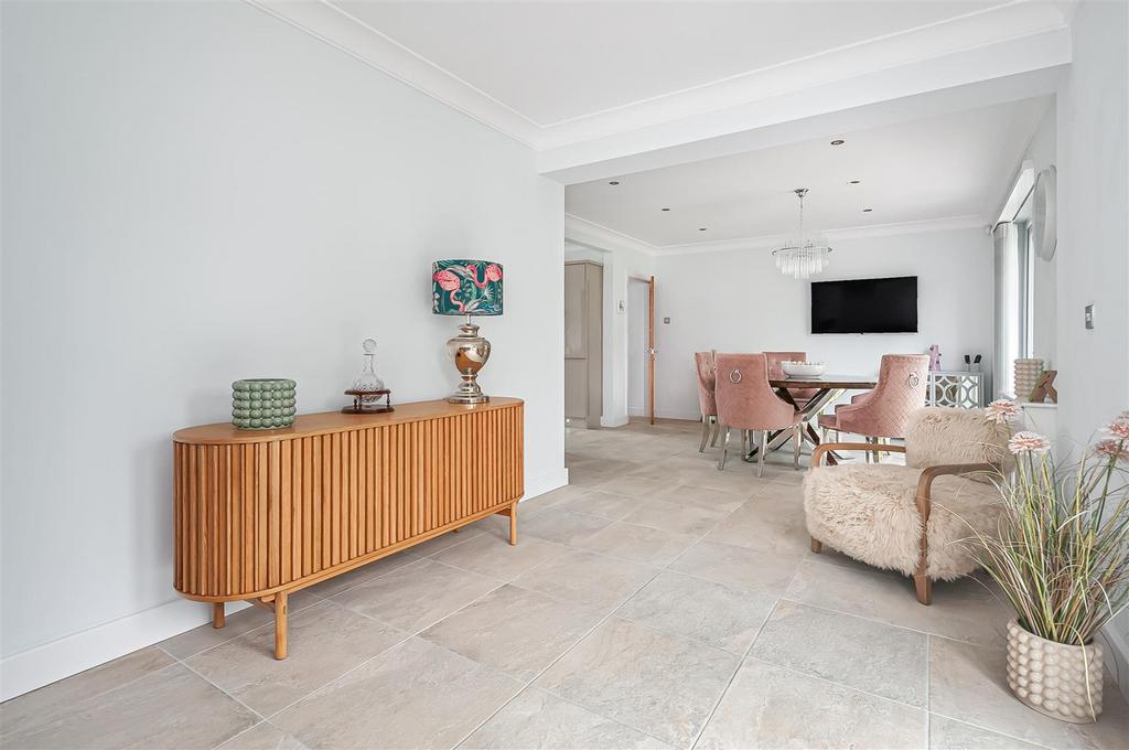 22 Croft Drive26.jpg