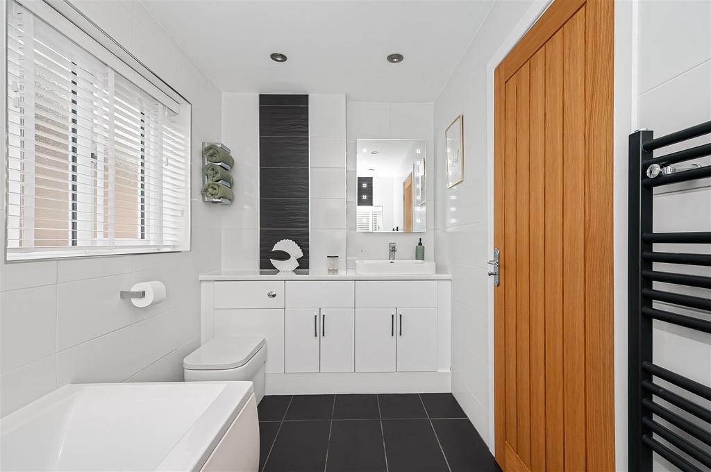 22 Croft Drive10.jpg