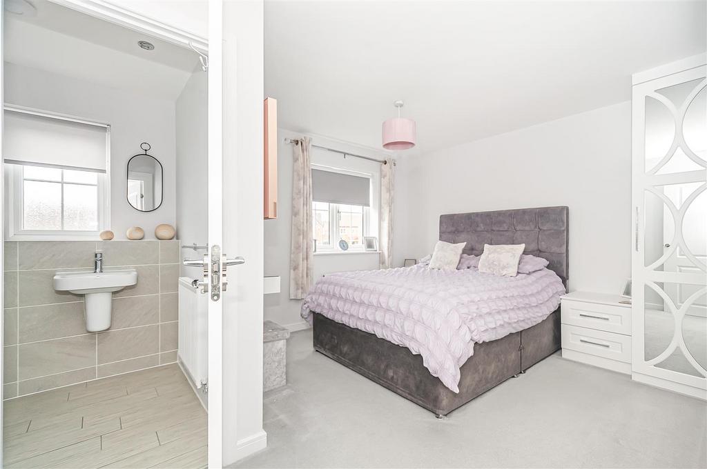 5 Hudson Ave12.jpg