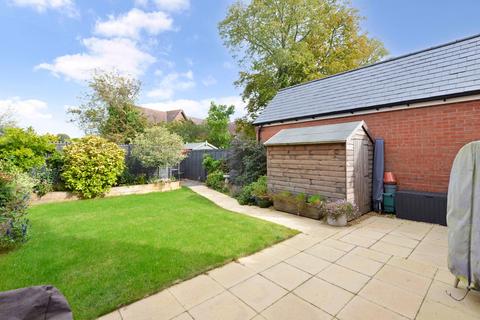 undefined, Hewitts Road, Cranleigh, GU6