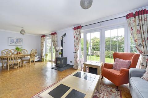 undefined, Orchard Gardens, Cranleigh