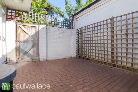 2 bedroom end of terrace house for sale, Lowfield Lane, Hoddesdon