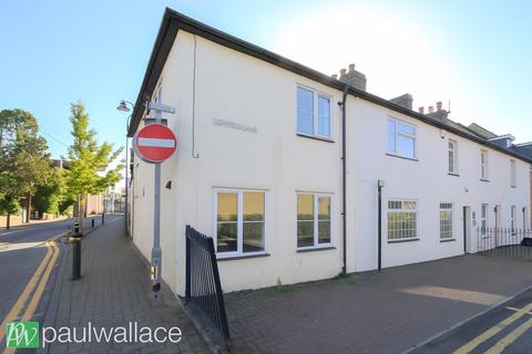 2 bedroom end of terrace house for sale, Lowfield Lane, Hoddesdon