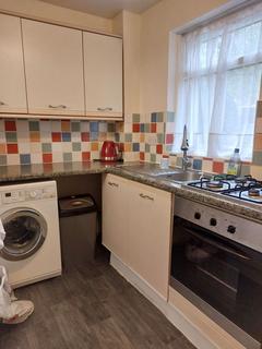 1 bedroom apartment to rent, Mill Road, Epsom
