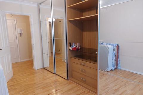 1 bedroom apartment to rent, Mill Road, Epsom