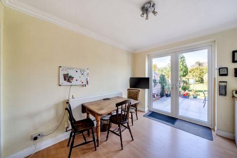 3 bedroom semi-detached house for sale, Medway Avenue, Yalding