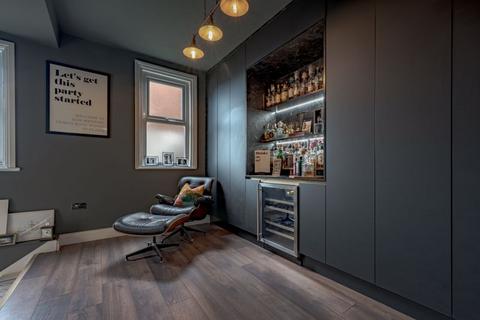 undefined, Golf Open 2026 - Crescent Road, Birkdale - Sleeps 9 (walking distance to golf)