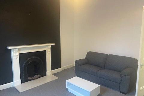 1 bedroom flat to rent, Dalmeny Street, (Also KnownAs 1F3, 20) EH6