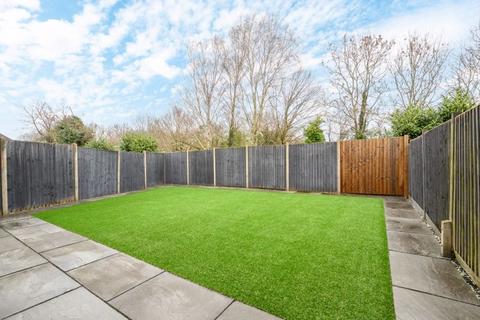 2 bedroom semi-detached house for sale, Spicer Close, Walton-On-Thames