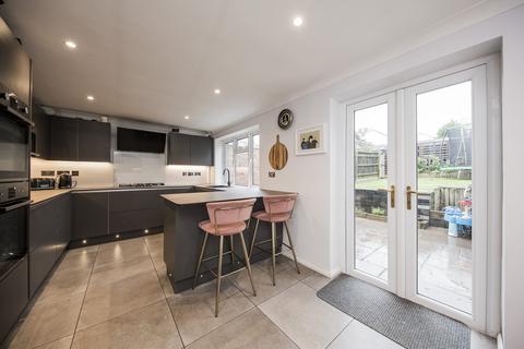3 bedroom terraced house for sale, Beagles Wood Road, Pembury