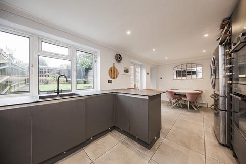 3 bedroom terraced house for sale, Beagles Wood Road, Pembury