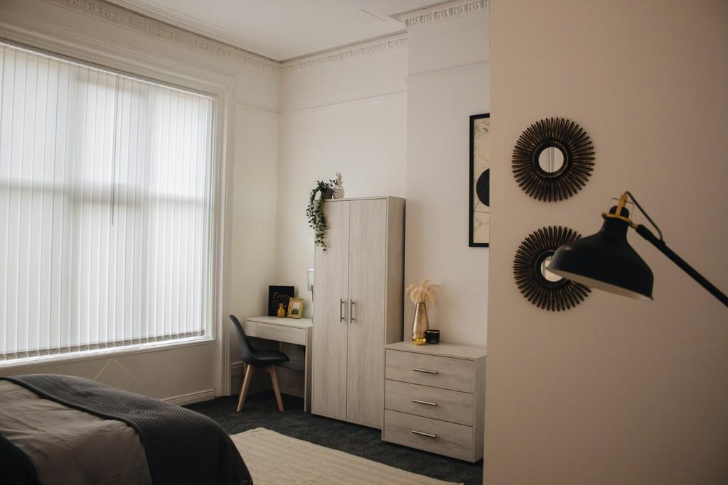 Image3