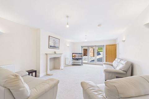 undefined, Littleton, Somerton