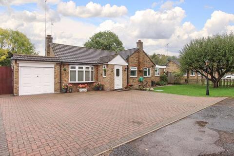 undefined, Aston Clinton