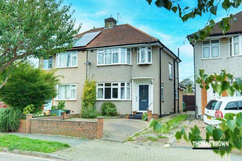 61 Lodge Crescent, Orpington, BR6 0QE