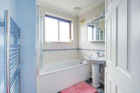 61 Lodge Crescent, Orpington, BR6 0QE