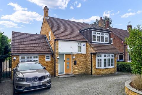 3 bedroom detached house for sale, Cranfield Crescent, Cuffley EN6
