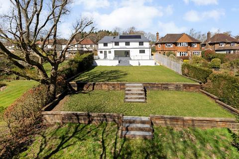 Glenbrook Eridge Road, Crowborough, TN6 2SR