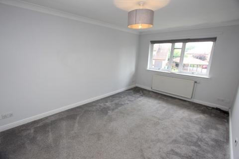 undefined, Glenville Gate, Busby G76