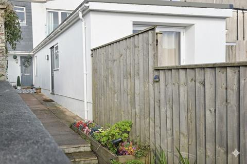 undefined, Mount Street, Plymouth PL1