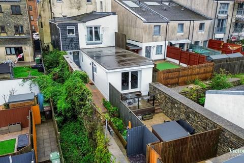 undefined, Mount Street, Plymouth PL1
