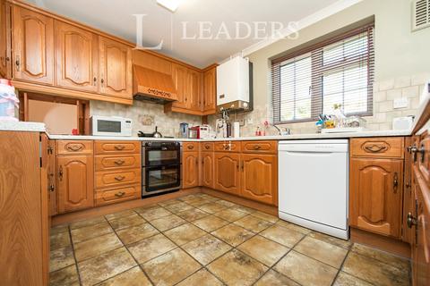 undefined, Biddel Springs, Highworth