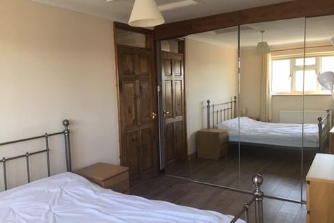 undefined, Biddel Springs, Highworth