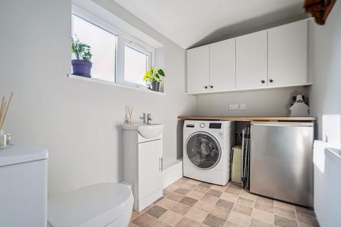 2 bedroom semi-detached house for sale, Totteridge Avenue, High Wycombe HP13