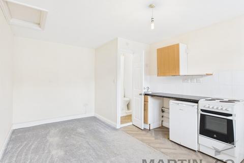 undefined, Bricket Lodge, Lye Lane