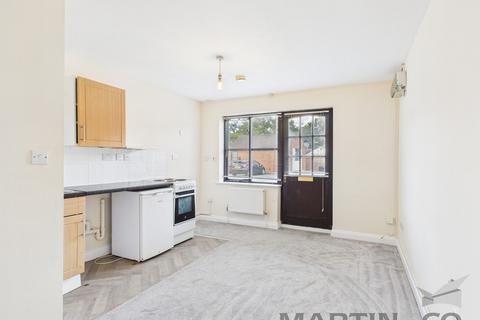 undefined, Bricket Lodge, Lye Lane