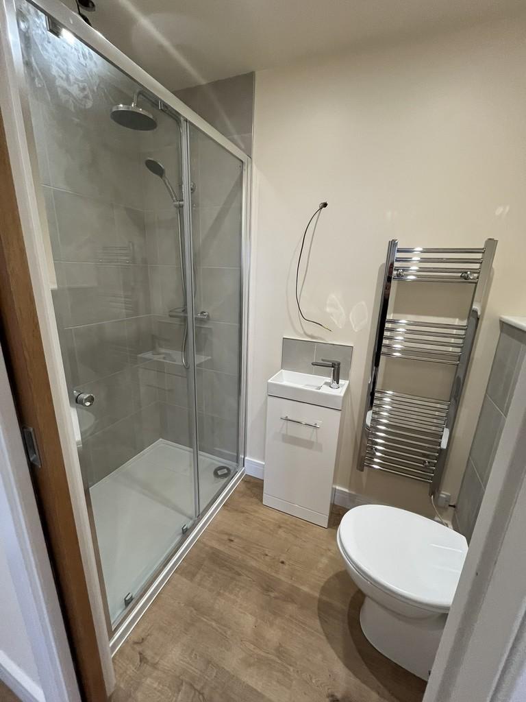 GF Bedroom 2 en suite