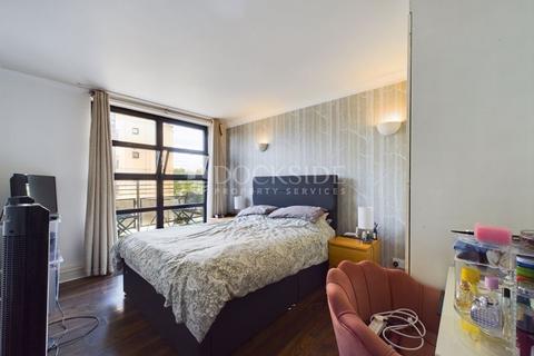 2 bedroom apartment for sale, Wheel House, Burrells Wharf Square, London