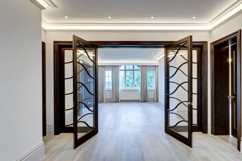 5 bedroom apartment to rent, North Gate, Prince Albert Road, London, NW8