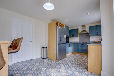 undefined, Lodge Lane, Sheffield S25