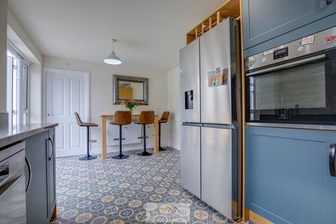 undefined, Lodge Lane, Sheffield S25