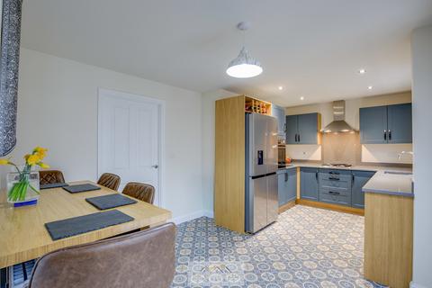 undefined, Lodge Lane, Sheffield S25