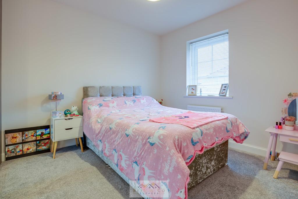 Bedroom 2.1