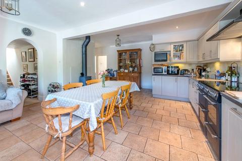 undefined, Taunton TA2