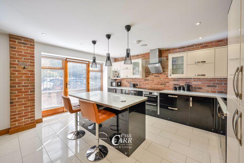 Kitchen / Breakfast