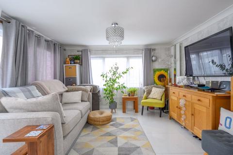 1 bedroom park home for sale, Weybridge Park Estate, Addlestone KT15