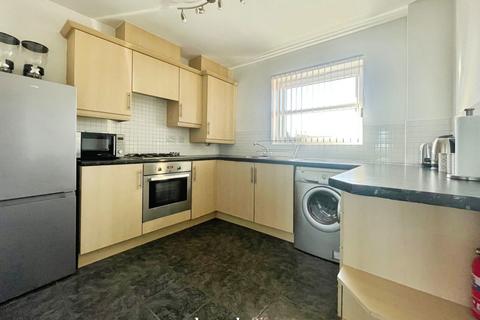2 bedroom flat for sale, Vine Lane, Acocks Green, Birmingham, B27 6SY