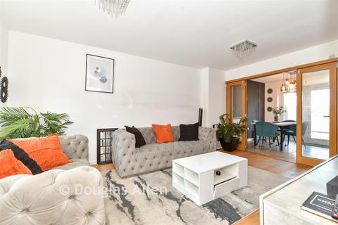 undefined, Rosen Crescent, Brentwood, Essex