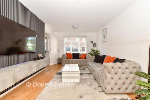 undefined, Rosen Crescent, Brentwood CM13