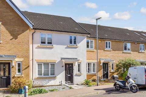 3 bedroom terraced house for sale, Rosen Crescent, Brentwood CM13