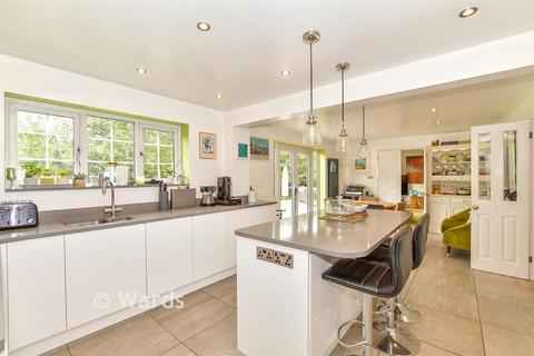 4 bedroom detached house for sale, Station Road, Staplehurst, Kent