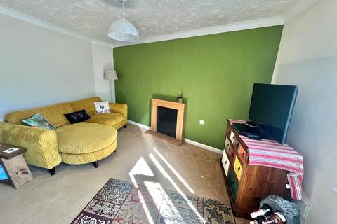 2 bedroom terraced house for sale, The Hayfields, Spalding