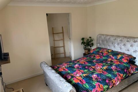 2 bedroom terraced house for sale, The Hayfields, Spalding