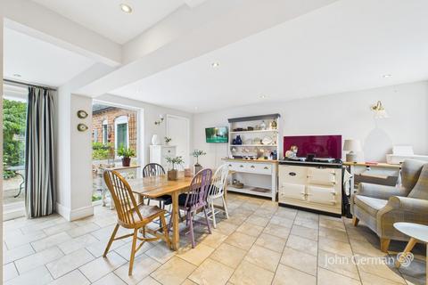 2 bedroom end of terrace house for sale, Wilmore Lane, Rangemore