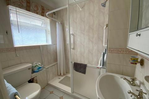 20 Alma Avenue, Hornchurch, RM12 6SR