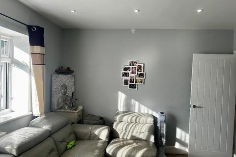 undefined, Marion Crescent, Orpington, Kent, BR5 2FH